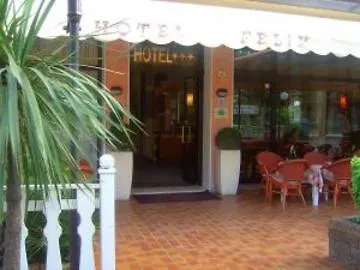 Hotel Felix Pindemonte 3*
